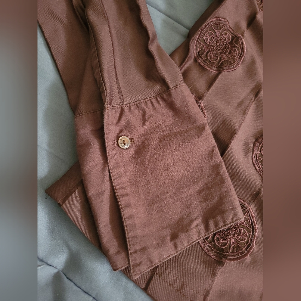 Stera | EUC Pretty Brown Asian Inspo Embroidered Zip Up Top (SIZE M) - Picture 13 of 14